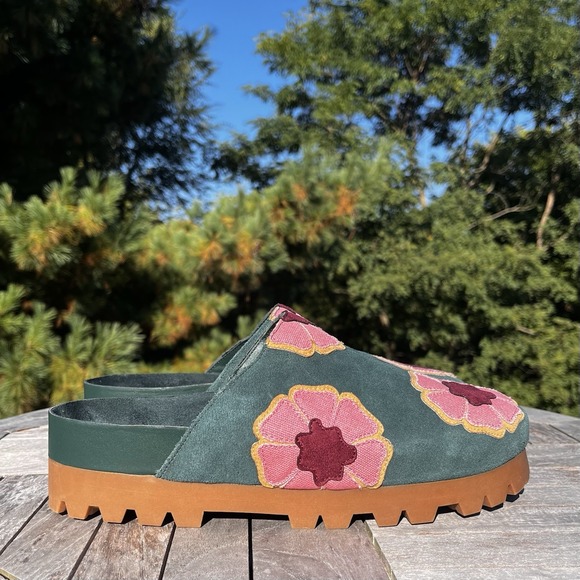 Chelsea & Violet Arden Clog Size 9 Suede Platform Patchwork Pink Flowers Teal - Picture 1 of 7